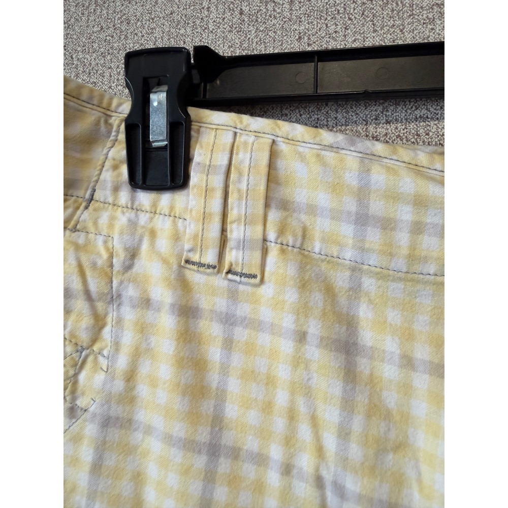 Levis Womens Yellow Gingham Plaid Casual Shorts Button Flap Pockets Est 1853 - Picture 5 of 10